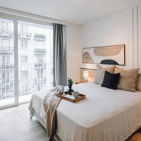 Milfontes - 2 Bedrooms And Shared Pool In Areeiro شقة *