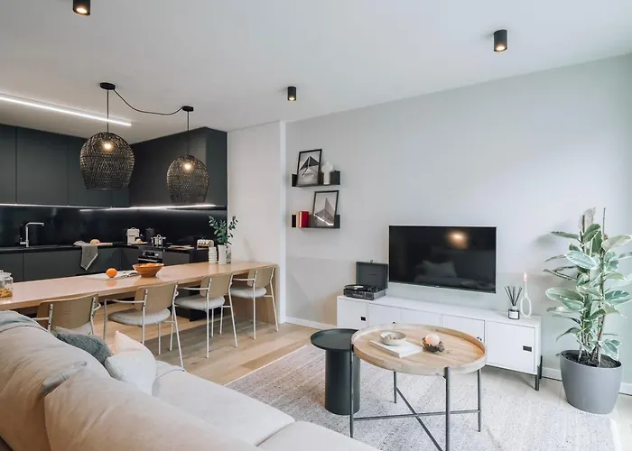 아파트 Milfontes - 2 Bedrooms And Shared Pool In Areeiro